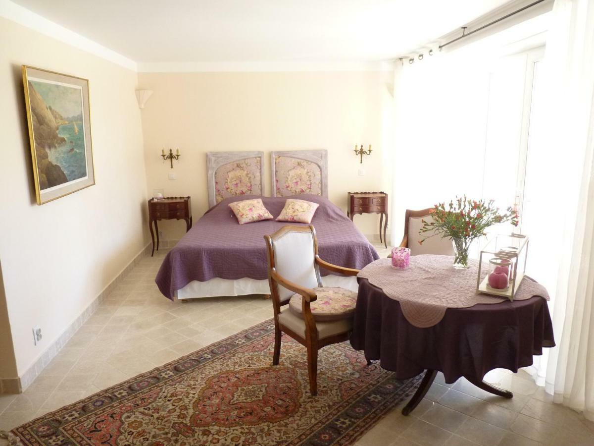 La Royante Bed and Breakfast Aubagne Buitenkant foto